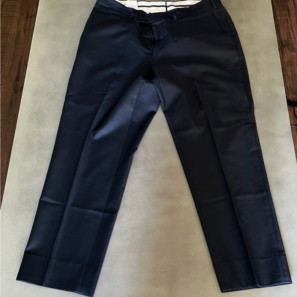 Suitsupply men’s blue suit